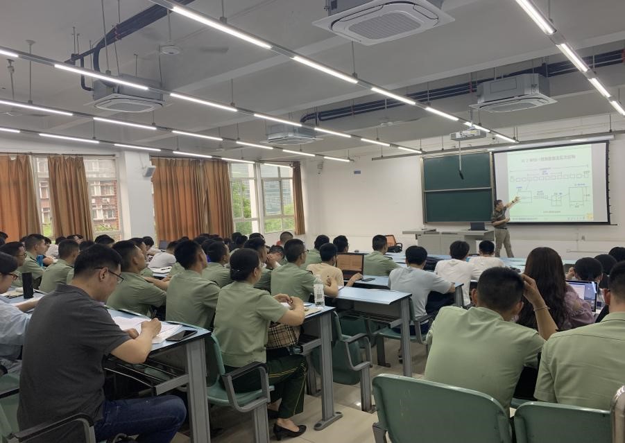 西南交通大學(xué)計(jì)算機(jī)學(xué)院與武警警官學(xué)院交流活動(dòng)圓滿(mǎn)舉行——共研計(jì)算機(jī)軟硬件技術(shù)新篇章